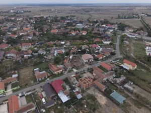 Teren Ideal pentru Casă   743 mp cu Utilități, Recaș - imagine 5