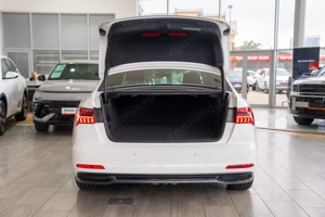 Audi A6 50 TFSIe quattro S-Tronic "sport" - imagine 11