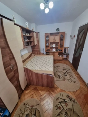 Apartament 2 camere decomandate, 52mp, etaj 1/2, in Filiasi, centru - imagine 3 Apartament 2 camere decomandate, 52mp, etaj 1/2, in Filiasi, centru - imagine 3