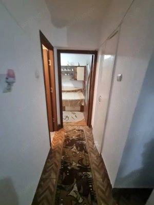 Apartament 2 camere decomandate, 52mp, etaj 1/2, in Filiasi, centru - imagine 8 Apartament 2 camere decomandate, 52mp, etaj 1/2, in Filiasi, centru - imagine 8