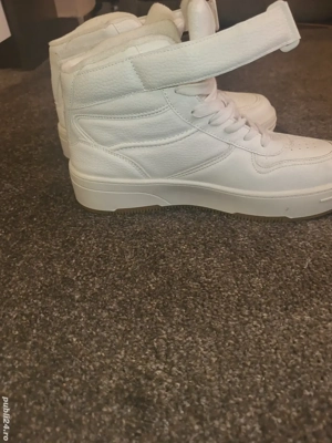 De vanzare adidasi gheata de dama - imagine 4