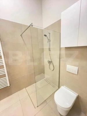 Apartament cu 2 camere, 63 mp, zona Centra - imagine 8