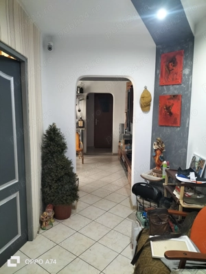 Închiriez camera 3 locuri