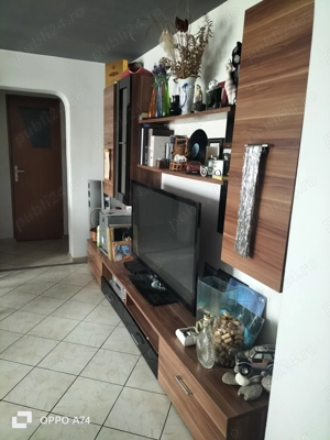 Închiriez camera 3 locuri - imagine 2 Închiriez camera 3 locuri - imagine 2