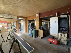 Cladire functiune mixta - Hala prod.+locuinta,400 mp.teren,zona Tunari - imagine 7