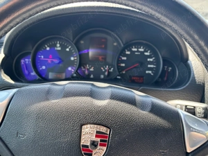 Porsche Cayenne Diesel 3.0 L V6 an fabricatie 2010