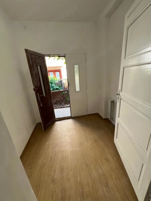 Casa Turist cu acces auto teren 650 mp - imagine 2