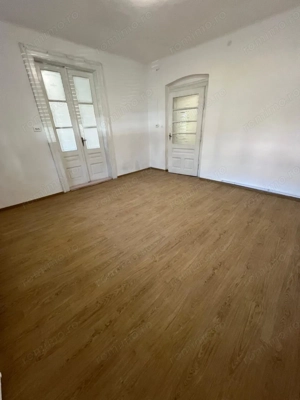 Casa Turist cu acces auto teren 650 mp - imagine 6