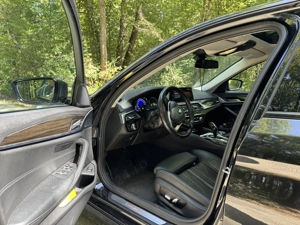 BMW G30 520d xDrive - imagine 6