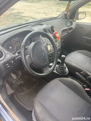 Ford Fiesta - imagine 2