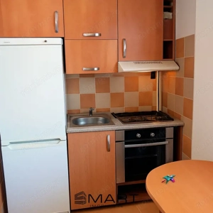 Garsoniera 22 mp zona Tractorul - imagine 5