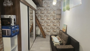 Inchiriez apartament in casa si curte in Deva, situat la etajul 1, zona Ceangai, constructie din BCA - imagine 9