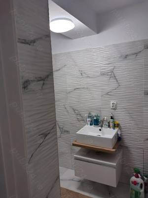 Apartament 3 camere - imagine 8