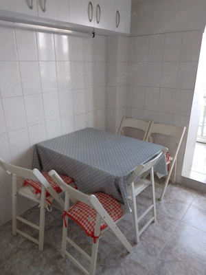 Inchiriez ap. 2 cam. zona Panduri, Bucuresti, et. 6 ,liber - imagine 5