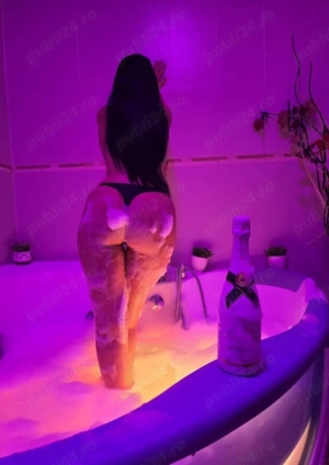 Masaj, Jacuzzi, Sampanie Răsfăț și relaxare de lux