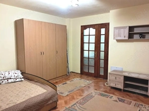 Garsoniera de inchiriat etaj 1 in zona Rahovei - imagine 6