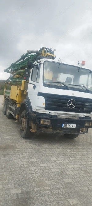 Vand Pompa de beton Mercedes Benz 2631K
