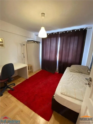 Inchiriez Apartament 3 camere  Bulevardul Revolutiei - imagine 12