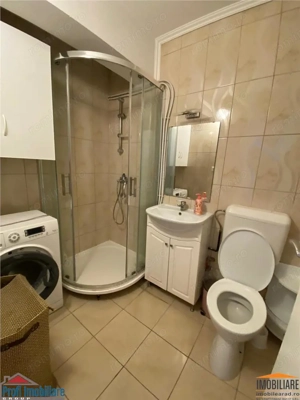 Inchiriez Apartament 3 camere  Bulevardul Revolutiei - imagine 6