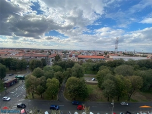 Inchiriez Apartament 3 camere  Bulevardul Revolutiei - imagine 4