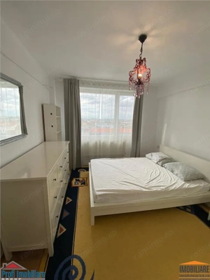 Inchiriez Apartament 3 camere  Bulevardul Revolutiei - imagine 7