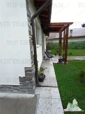 Super casa pe parter plus curte, pozitionata la strada in Domnesti IF, cu toate utilitatile incluse  - imagine 2