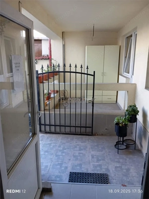 metrou Aparatorii Patriei - 2 camere - ideal sediu firma - nemobilat - centrala proprie - imagine 10