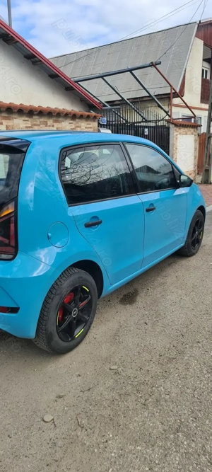 Wv Up 2017- 1000cc benz. Euro 6 - imagine 5 Wv Up 2017- 1000cc benz. Euro 6 - imagine 5