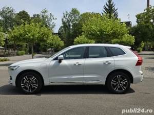 Volvo XC60 plug in hybrid  - imagine 9