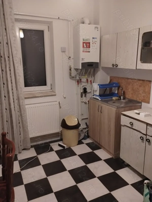 Închiriere ap. 2 cam. 55 mp. et.2 ; 1 min. centru - imagine 2