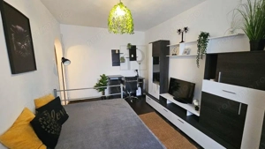 Garsoniera Renovata - Etaj Intermediar - Mobilat si Utilat - Zona Badea Cartan