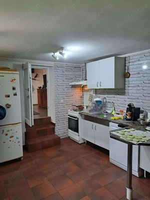 Casa cu 5 camere de vanzare , 14 MAI , 128.000 euro neg. - imagine 9