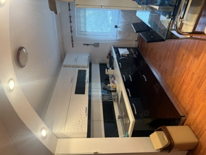 Apartament 2 Camere, etajul 2, zona Miorita piata  - imagine 4