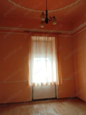 Apartament la casă de vânzare  - imagine 6