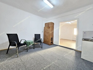 Imobil amplasat pe Bd. George Coșbuc, ideal pentru locuință sau activități comerciale. - imagine 11