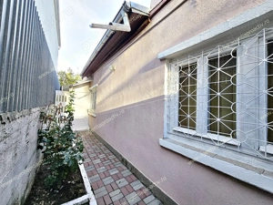 Imobil amplasat pe Bd. George Coșbuc, ideal pentru locuință sau activități comerciale. - imagine 5