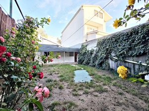 Imobil amplasat pe Bd. George Coșbuc, ideal pentru locuință sau activități comerciale. - imagine 18