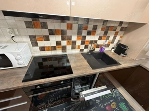 Mobilat si utilat. 2 locuri de parcare. Braytim, pozitie excelenta. 3 camere - imagine 11