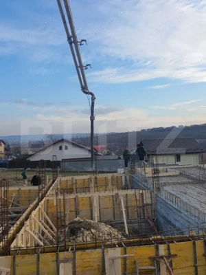 Vila moderna cu 5 camere in Valea Adanca, langa lac - imagine 5