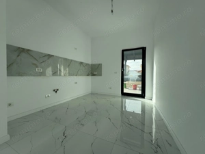 La 5 minute de 4 benzi.Toate Utilitatile.Teren 340 mp - imagine 5