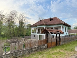 Casă de vânzare în Sărdenești,Bala, jud. Mehedinți   teren + utilități, CF la zi - imagine 6