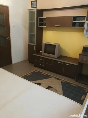  Vanzare apartament 3 camere+boxa in  Drumului Taberei   Valea Argesului.