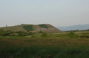 Casa de vanzare in Uileacul de Beius – gospodarie traditionala, zona pitoreasca - imagine 11