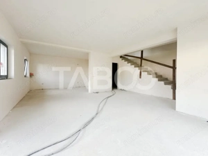 De vanzare casa la stadiul de semifinisat in Floresti zona Sub Cetate - imagine 3