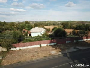 Casa de vanzare plus 2500 m patrati teren in Melinesti,Dolj