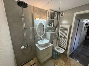 3 Camere Decomandat Et. 3/7 Zona Crangasi - imagine 11