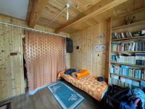 Casă de vacanță cu teren (30 ari) - imagine 11 Casă de vacanță cu teren (30 ari) - imagine 11