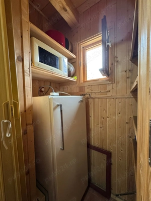 Casă de vacanță cu teren (30 ari) - imagine 10 Casă de vacanță cu teren (30 ari) - imagine 10