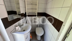 Casa individuala COMISION 0% cu 2 corpuri curte mare in Cisnadioara  - imagine 12