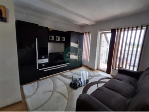 Inchiriez apt cu 3 camere,1,3 km de centru Sibiu - imagine 2